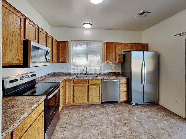 Photo - 4436 E Harrison St