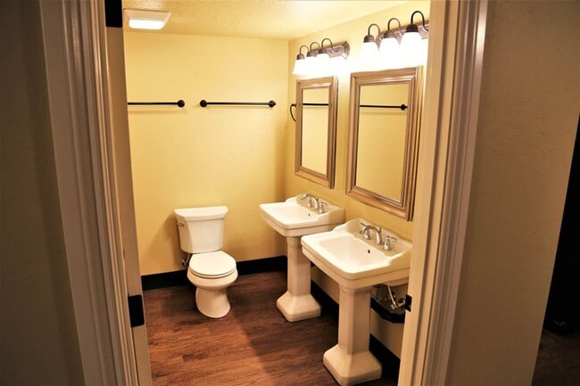 685SEVera - 685SEVera Apartment Unit 685Veradwn