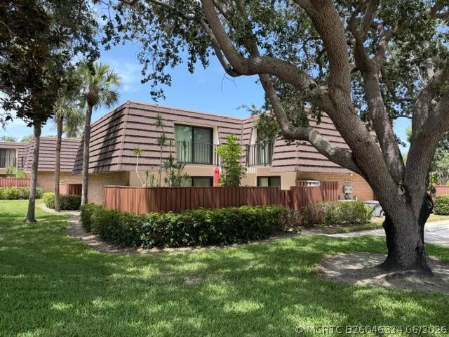 Building Photo - 1604 16th Ct