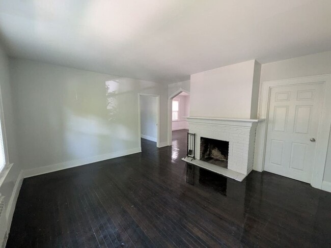 Photo - 196 Goffe Terrace