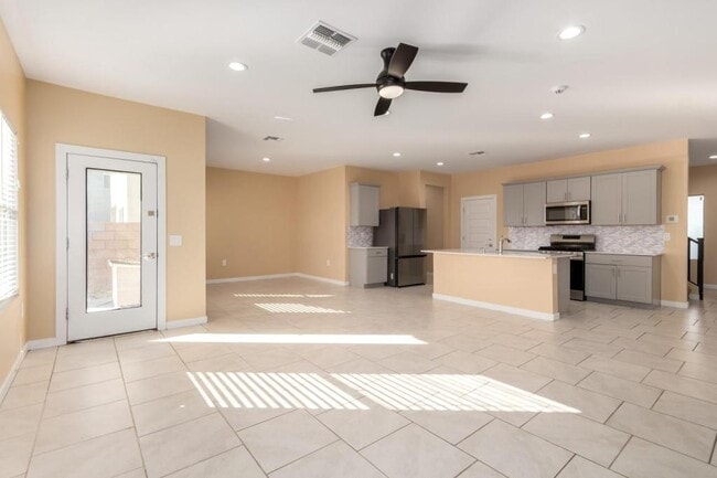 Photo - 12742 E Joffroy Dr