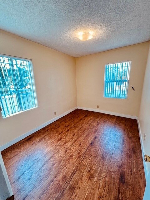 Photo - 1497 W 29th St Unit 1