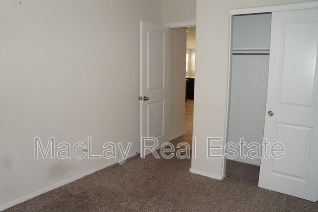 Photo - 1083 W Chimes Tower Dr