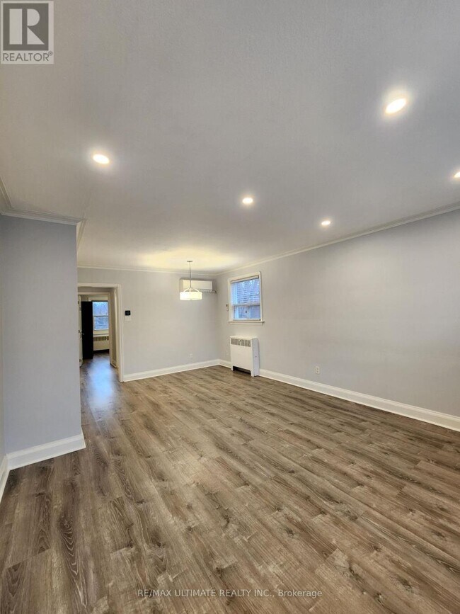 Photo - 4 Gaylord Dr