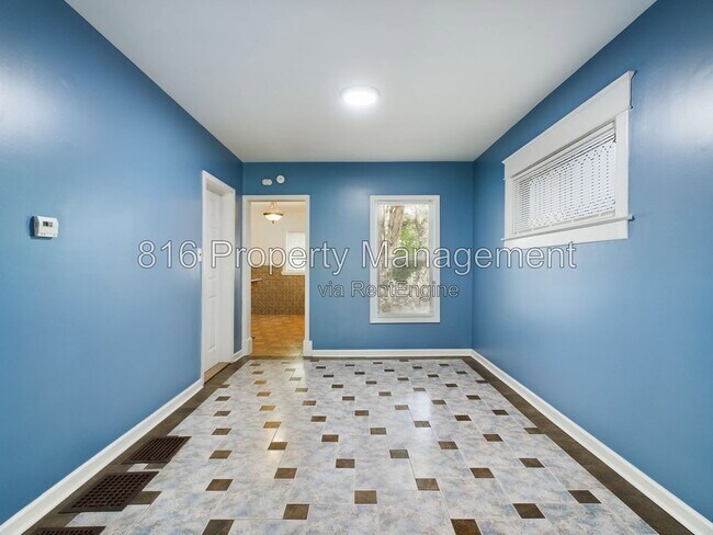 411 Norton Ave