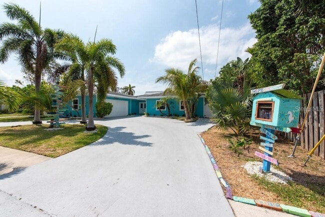 Photo - 4643 Bay Crest Dr