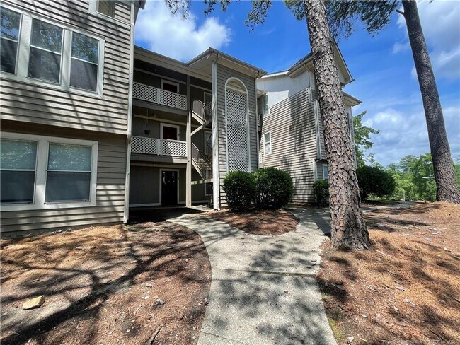 Building Photo - 1000 Wood Creek Dr