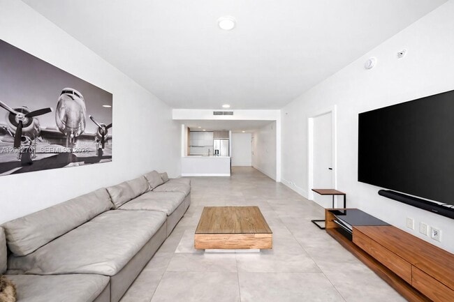 Photo - 600 NE 27th St Unit 1002