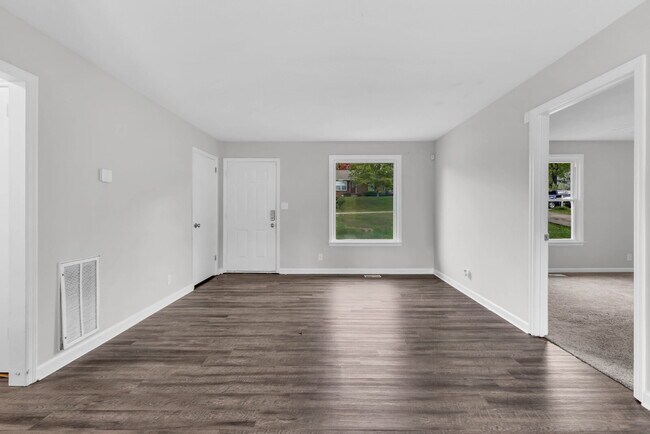 Photo - 3 Bedroom and 2 Bathroom with Finished Bas...