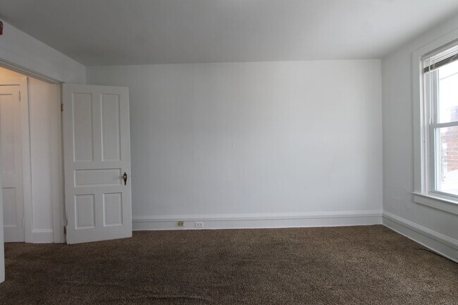 Photo - 7118 Germantown Ave Unit 3rd Fl