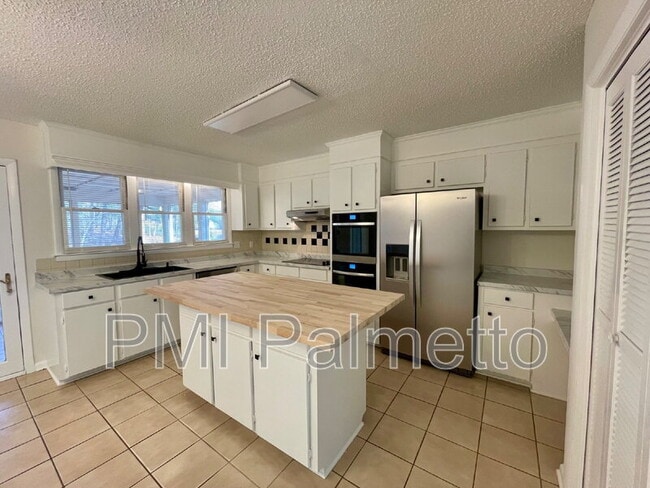 Photo - 1422 Beaver Dam Rd