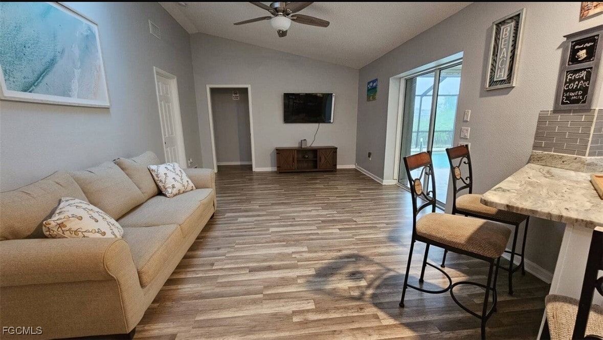 Photo - 11195 Seabreeze Ave