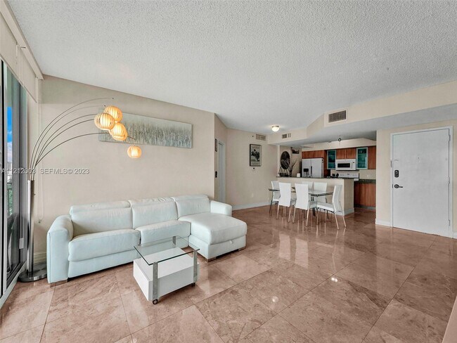 Photo - 17555 Atlantic Blvd Unit 806