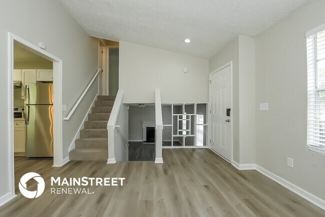 Photo - 5567 Downs Way