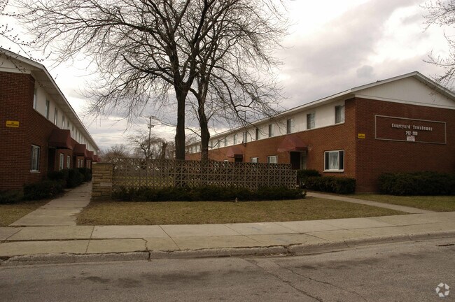 Photo - Courtyard Townhouses