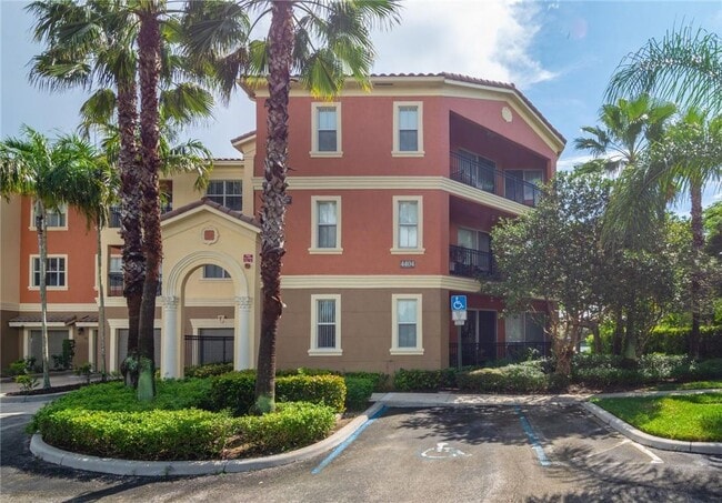 Building Photo - 4404 SW 160th Ave Unit 819