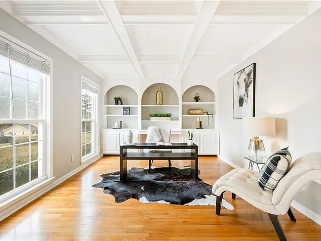 Photo - 231 Hambridge Ct