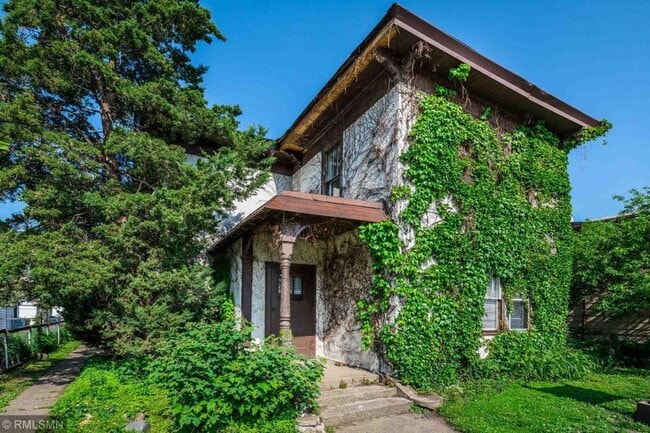 Front of the house - 618 Adams Street NE