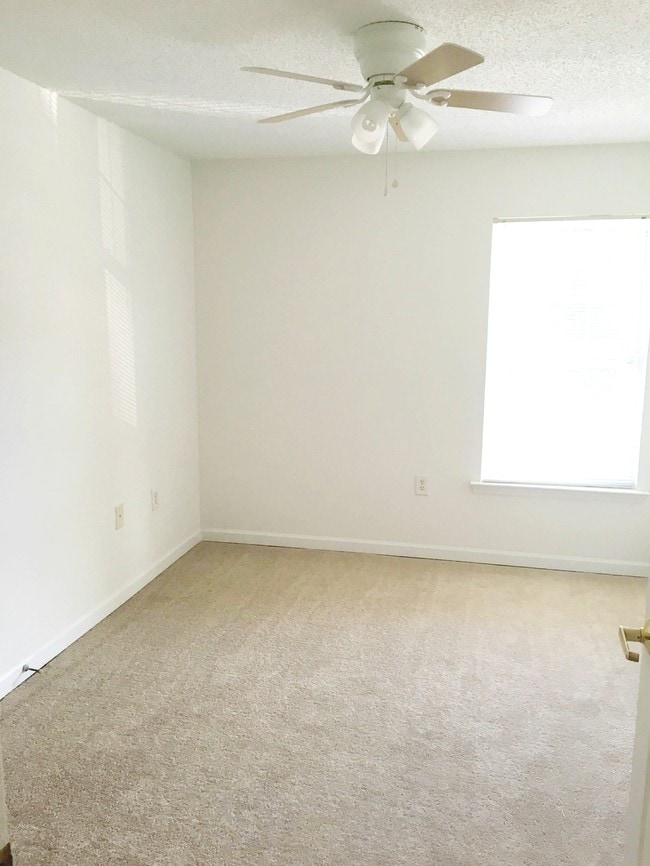 Photo - Hunt Park Senior Apartments