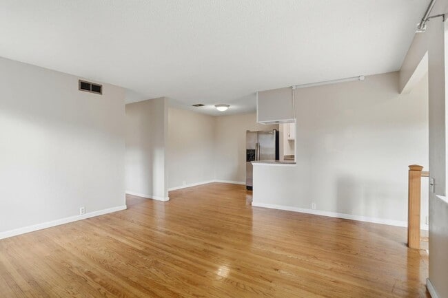 Photo - 1855 Forest Ct