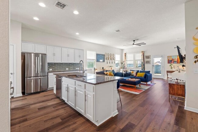 Photo - 16509 Fetching Ave