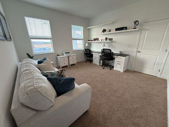 Photo - 1656 Pyramid Hl St