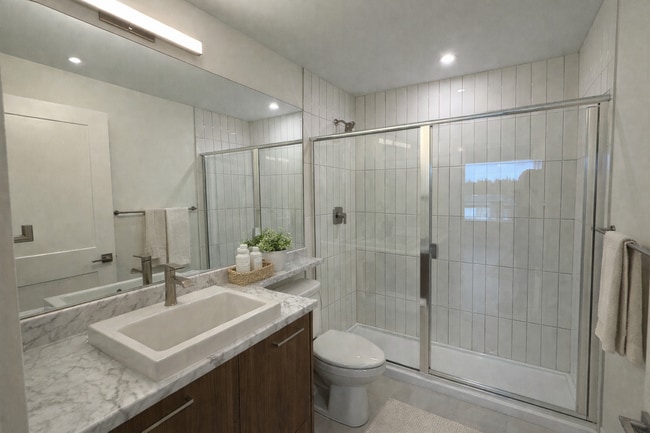 Photo - 5382-200 200 St