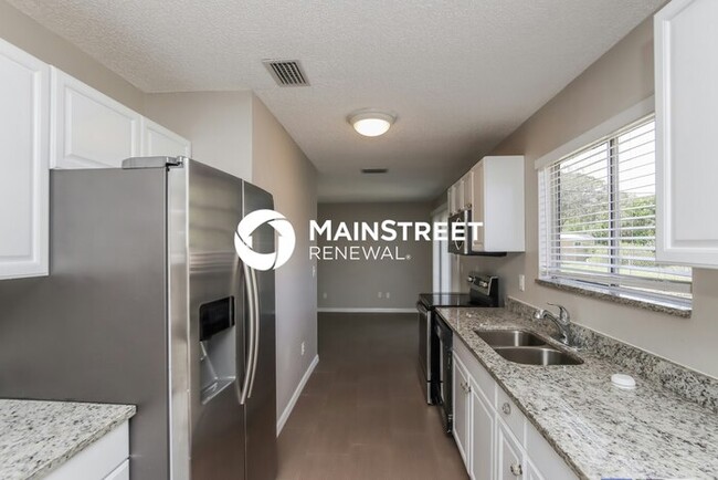 Photo - 3 Bedroom Pet-Friendly Home in PALM BAY, FL with Main Street Renewal