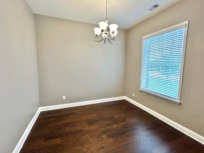 Photo - DarwoodDrive6321 Unidad 1