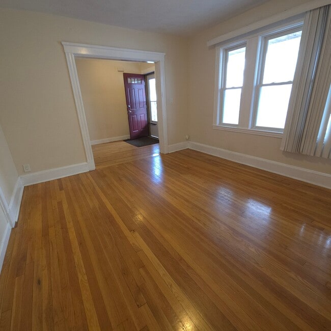 10 Alcott Park Unit 10