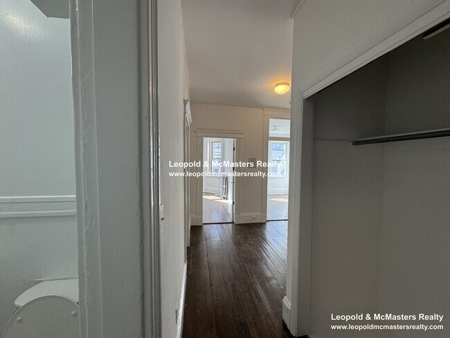 Photo - 30 Warren St