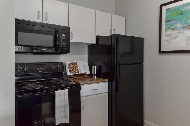 Waterchase Apartment Homes