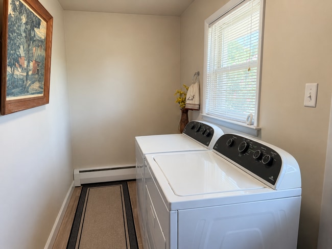Photo - Well Maintained 2 Bedroom Ranch-style home - Full Size Basement!