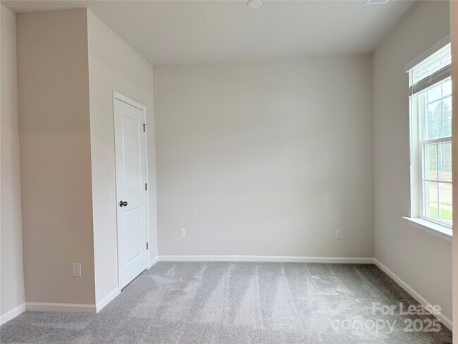 Photo - 6337 Fairfax Ct