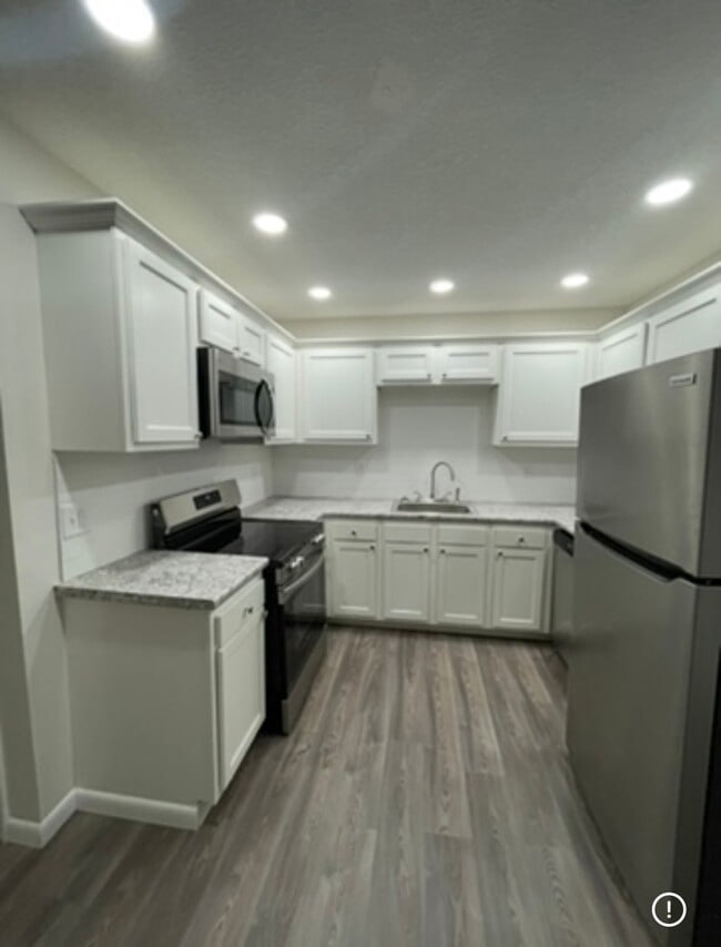 Photo - 762 S Union St