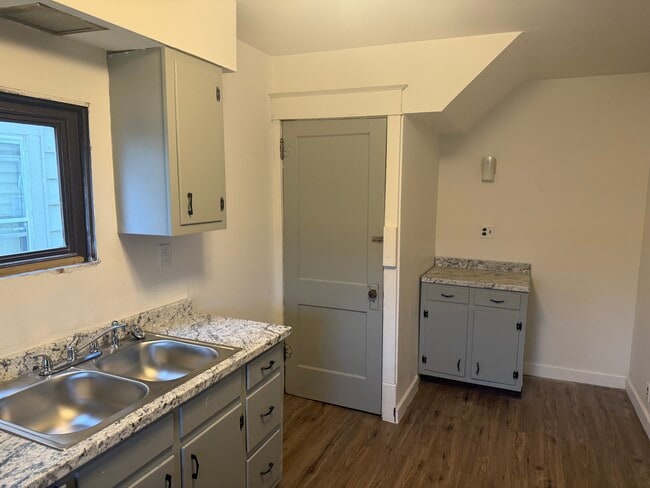 Photo - 4513 5th Ave