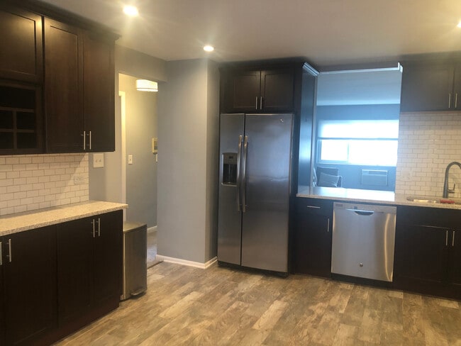 Photo - 6827 W Raven St Unit 2L