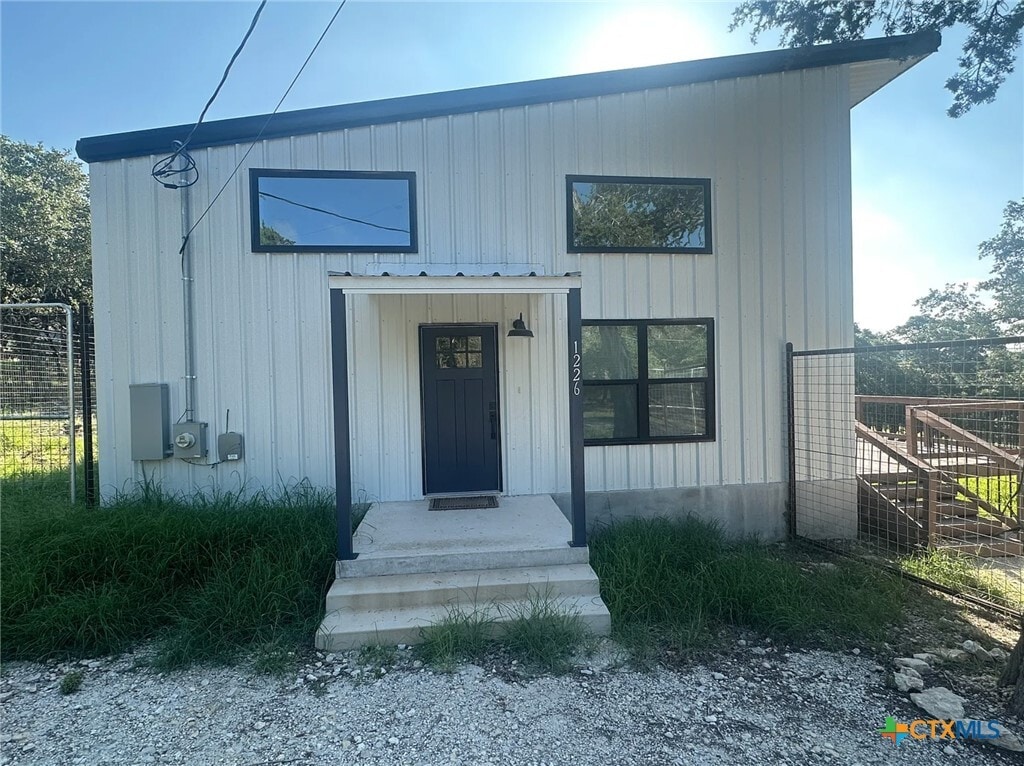 Photo - 1226 Whispering Hills Dr House