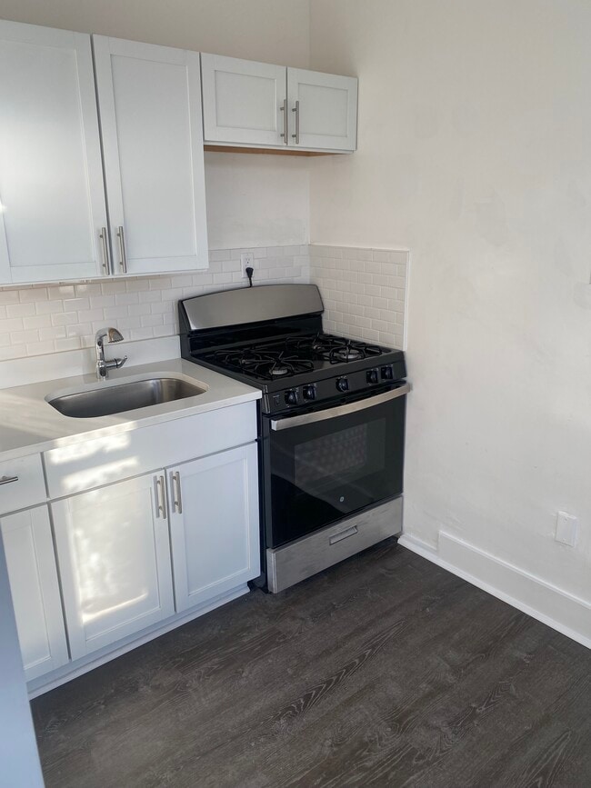 Photo - 753 S Millvale Ave Unidad 2