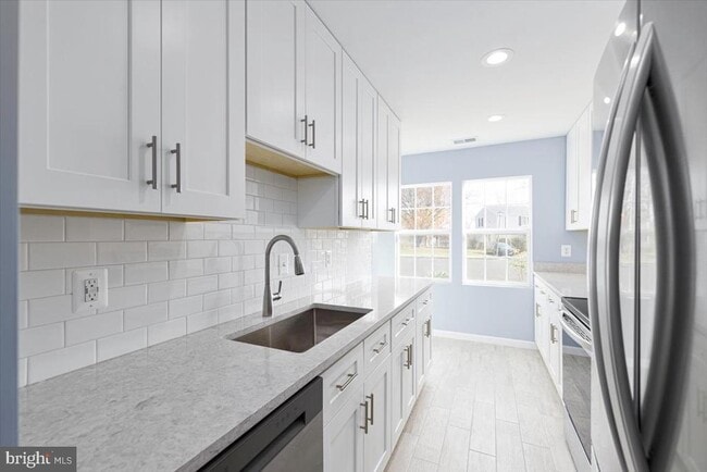 Photo - 12304 Woodlawn Ct