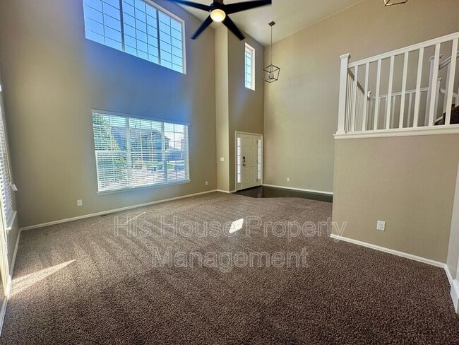 Photo - 2122 Longfin Ct