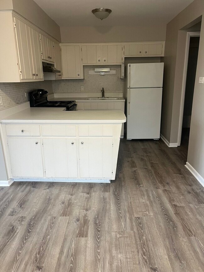 Photo - 6045 Marshall Ave Unit 3W