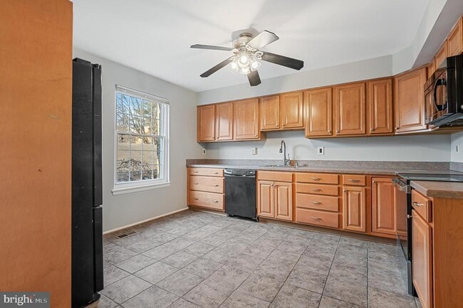 Photo - 10661 High Beam Ct