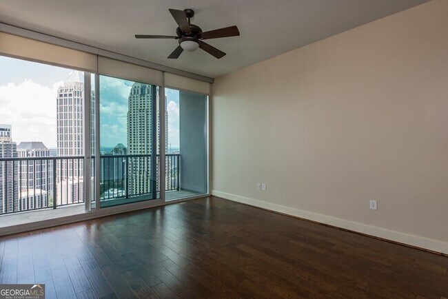 Photo - 1080 Peachtree St NE Unit 2716