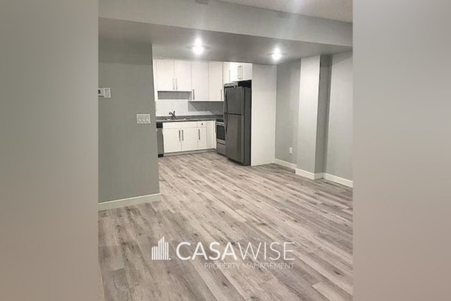 Photo - 7818-7174 174 Ave NW