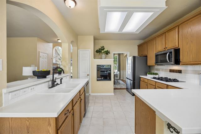 104 Rolling Rock Dr
