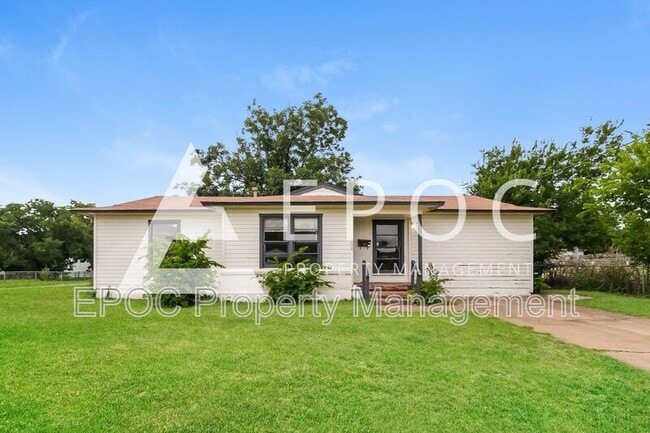 Building Photo - 1208 Hermosa Dr Rental