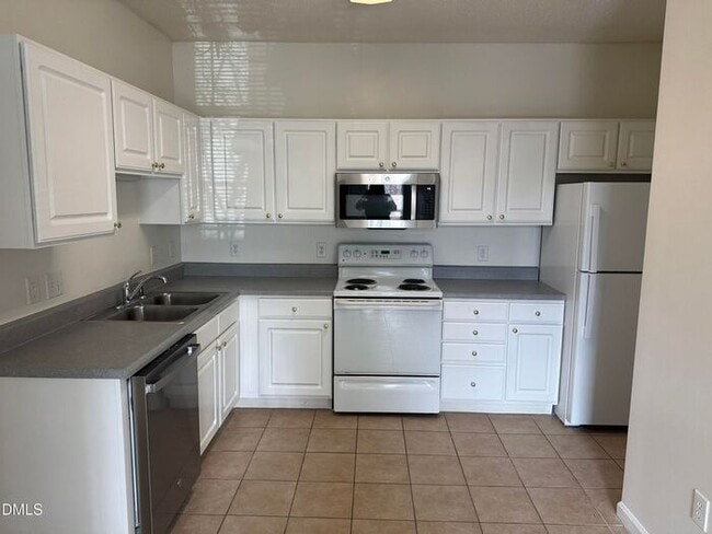 Photo - 1 Bed 1.5 Bath in Brier Creek! Available NOW!