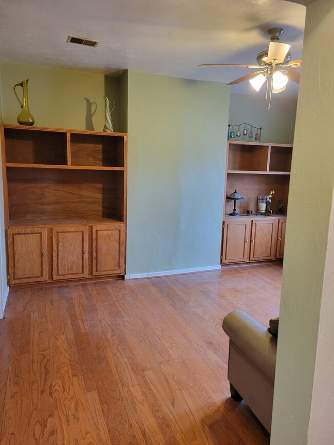 Photo - 314 Augusta St Unit Second Floor Duplex