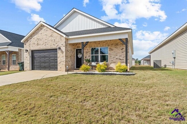 Photo - 205 Beau Claire Cir